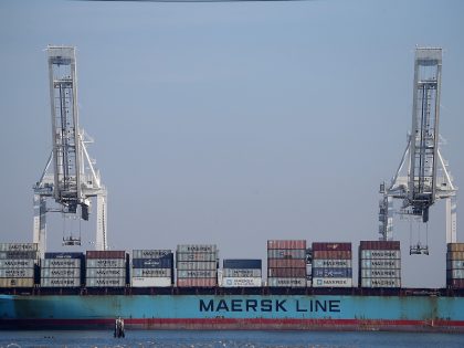 Port Of Oakland Shut Down For Day For Union Meetings