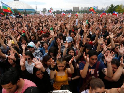 Social Organizations Call For Cultural Activities Against Abuses And In Defence Of Human Rights In Santiago