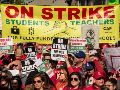 Los Angeles Teachers Reach Tentative Strike Settlement