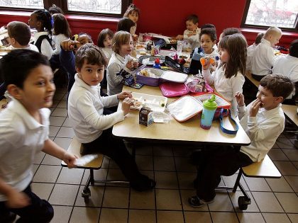 Senator Dick Durbin Tours New Healthy Lunch In Schools Program