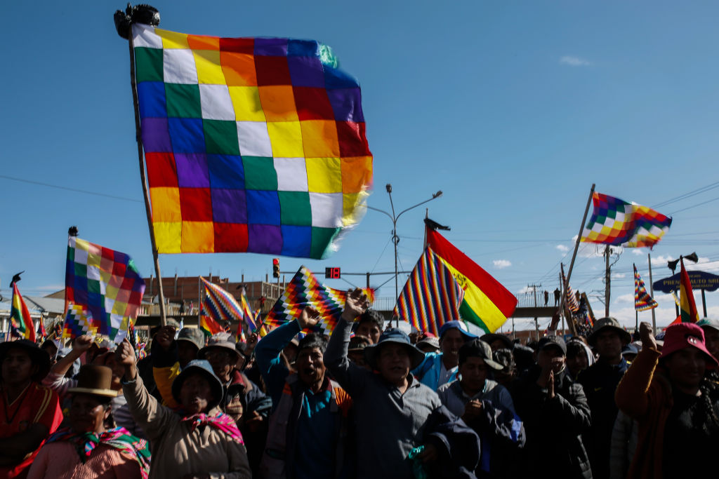 Supporters of Evo Morales Block An Oil Refinery To Protest Against Newly Interim President Of Bolivia