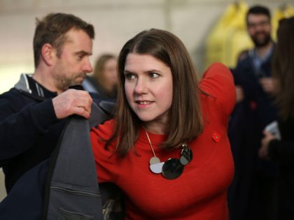 Jo Swinson Campaigns In Fife With Liberal Democrat Scotland Leader
