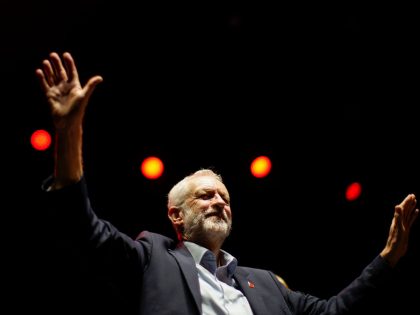 Jeremy Corbyn Addresses Manchester Campaign Rally