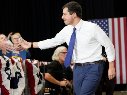 Presidential Candidate Pete Buttigieg Campaigns Across Iowa