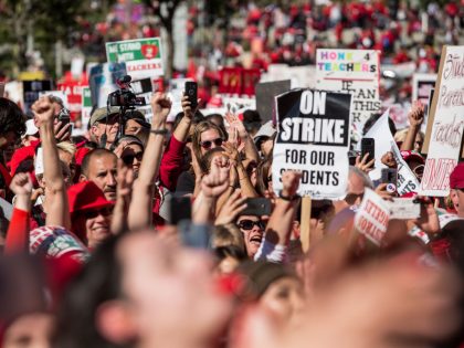 Los Angeles Teachers Reach Tentative Strike Settlement