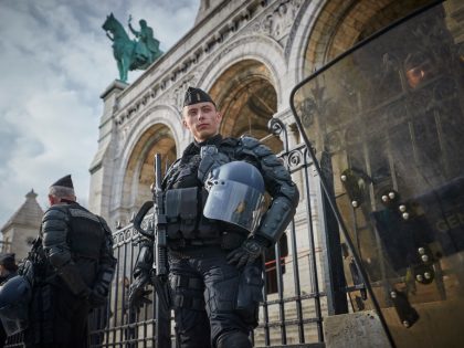 Macron Puts The Army On Paris Streets To Combat 19th Act Of The Gilets Jaunes