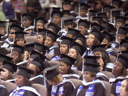 Danny Glover at Spelman College Commencement