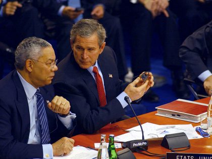 Bush in Prague for NATO summit