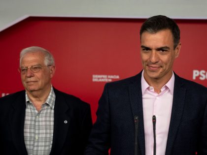 Spaniards Vote in EU And Regional Elections