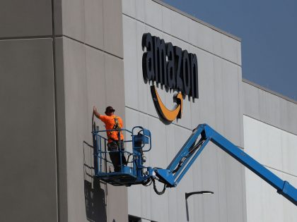 Amazon To Open New Fulfillment Center In Sacramento