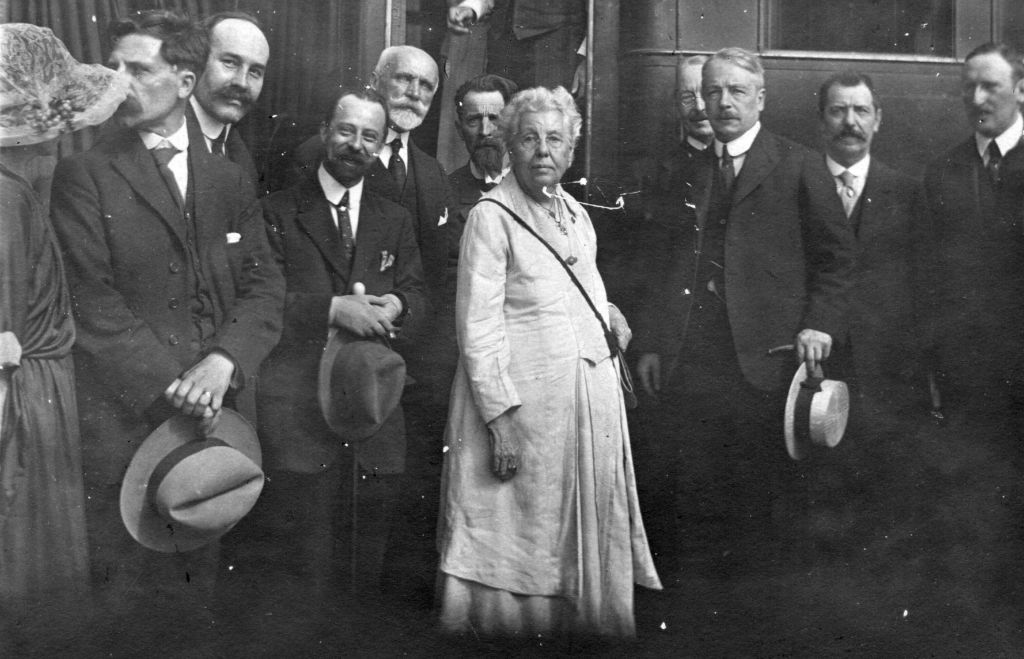 Annie Besant