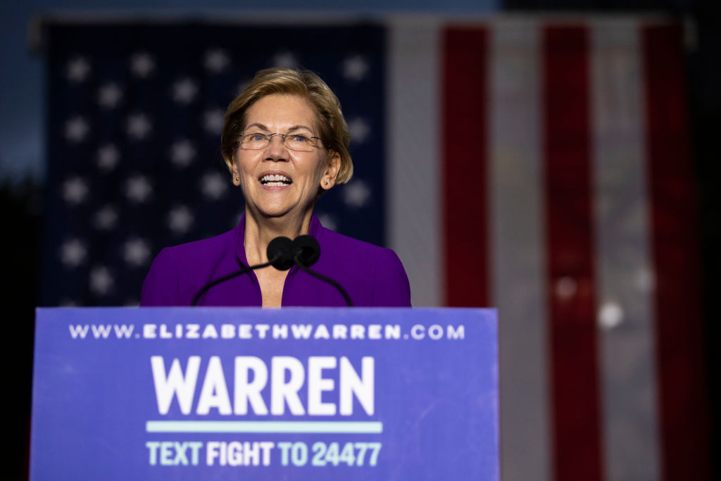 Elizabeth Warren Delivers Campaign Speech in NYC's Washington Square Park