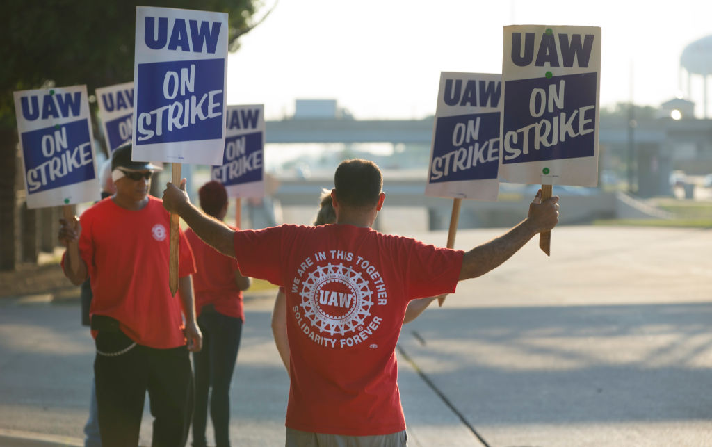 United Auto Workers Go On First National Strike Since 1982