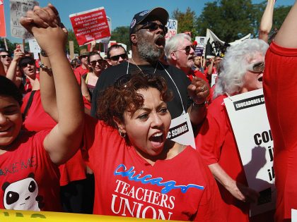 Chicago Teachers Union Holds Rally After Week of Striking