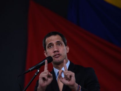 Opposition Session On Teachers Day Held At Anfiteatro El Hatillo