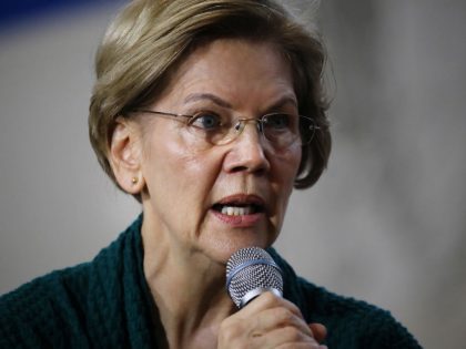 Presidential Candidate Elizabeth Warren Holds Town Hall In Des Moines