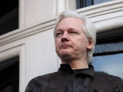 Sweden Announce That They Are Dropping Rape Charges Against Julian Assange