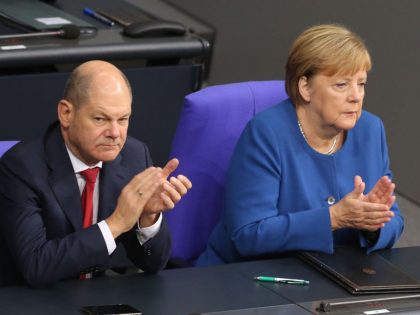 Merkel Gives Bundestag Speech Prior To European Council Summit