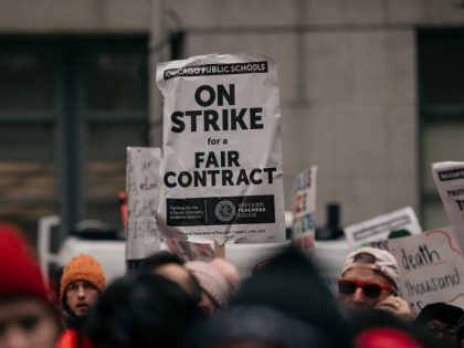 Chicago Teachers Hold Major Rally In Downtown Chicago As Strike Continues