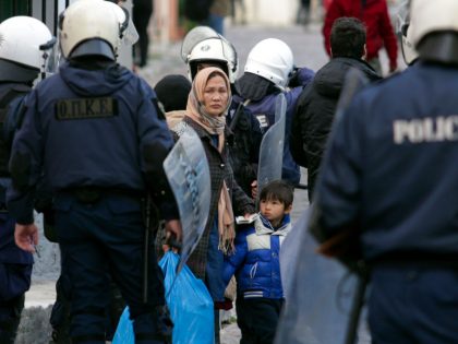 Greece Hardens Border Enforcement As Turkey Urges Refugee Migration To EU