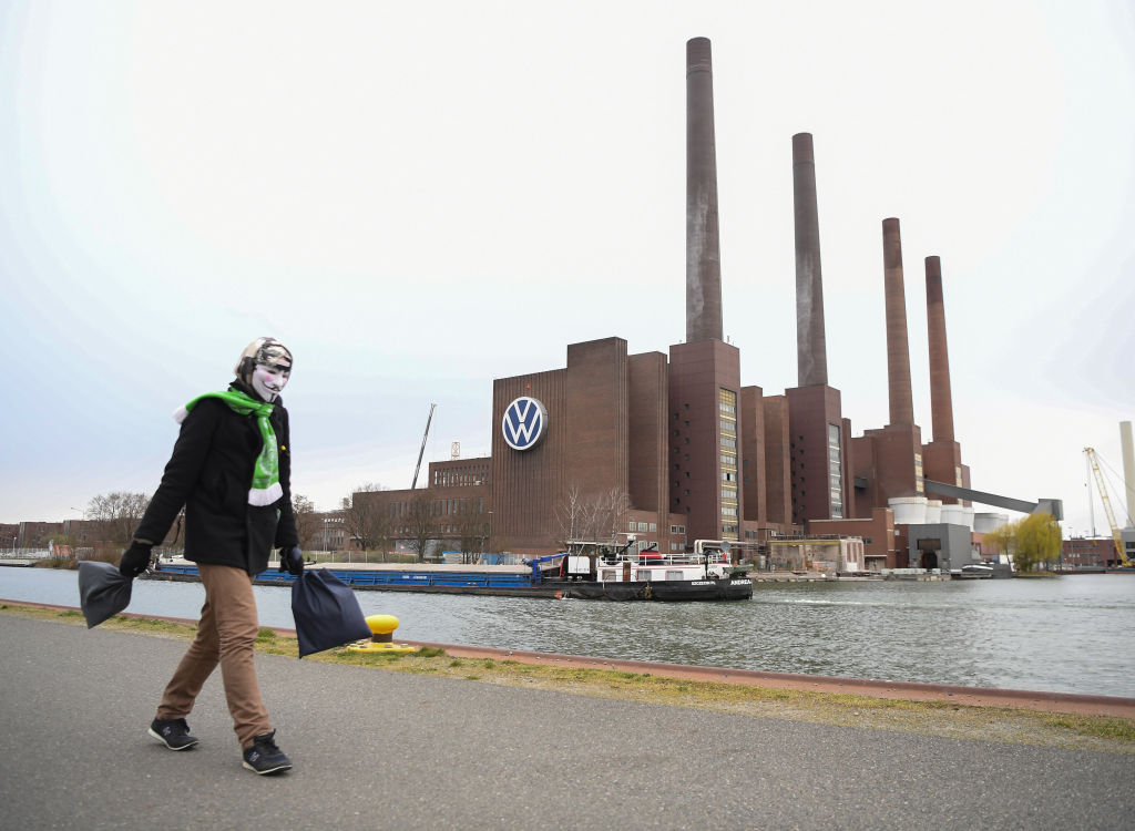 Automakers Halt Production Due To Coronavirus