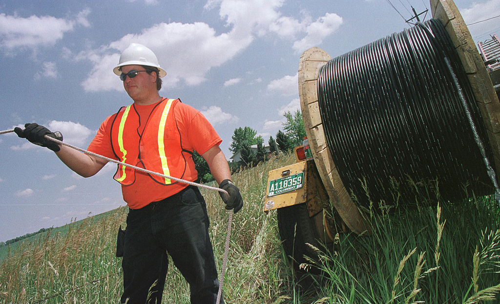 Fiber-optic cable