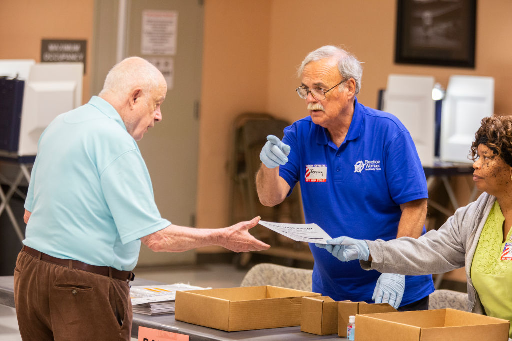 Florida Holds Presidential Primary Amid Coronavirus Pandemic