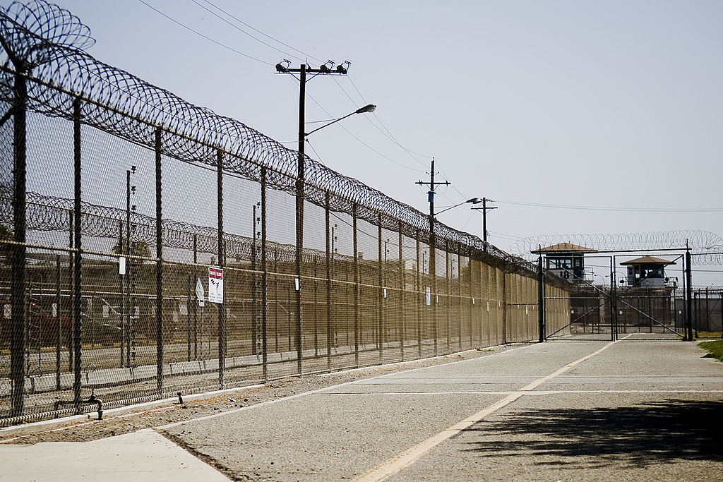 Governor Schwarzenegger Tours Prison Where Riot Took Place