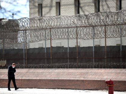 387 Known Coronavirus Cases Linked To Cook County Jail In Chicago