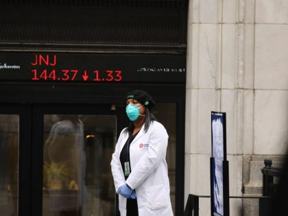 NY Stock Exchange Re-opens To Limited Amount Of Traders