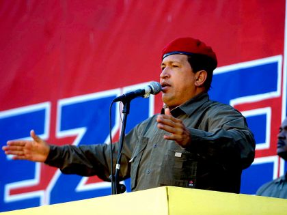 President Chavez Addresses Supporters