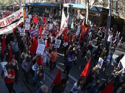 Students Protest Deregulation Of Higher Education