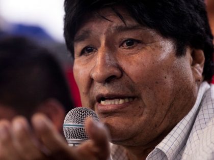 Evo Morales and His Party MAS meet in Buenos Aires Towards Presidential Elections in Bolivia