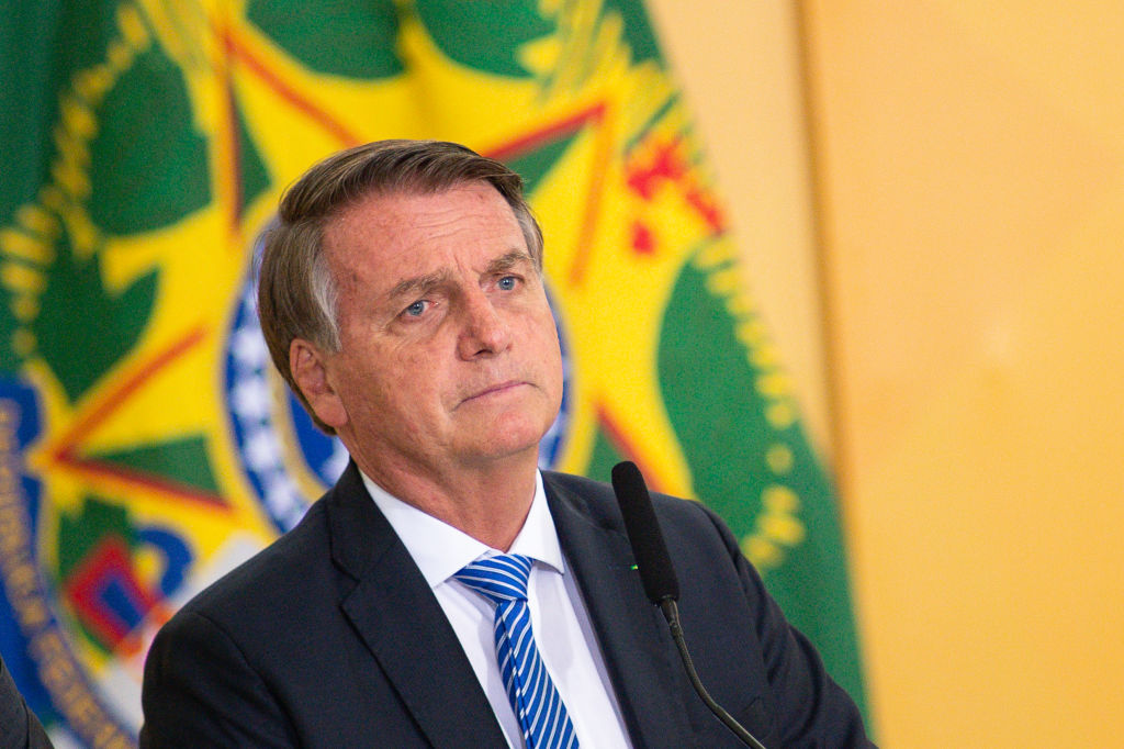 Bolsonaro Attends Presentation of Food Donation Program