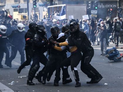 TOPSHOT-FRANCE-POLITICS-RACISM-POLICE-PROTEST