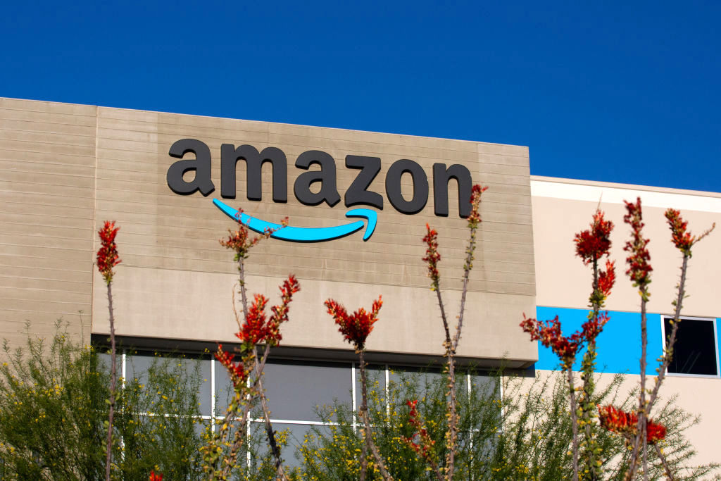 Amazon Turns To Machine Managers And Workers Are Losing Out