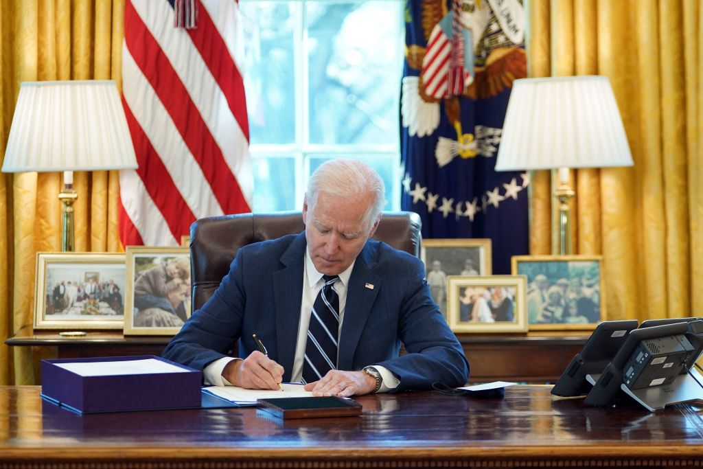 US-POLITICS-BIDEN-HEALTH-VIRUS-AID