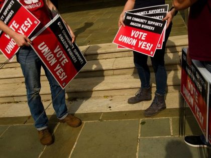 US-IT-POLITICS-LABOR-AMAZON-UNIONS-PROTEST