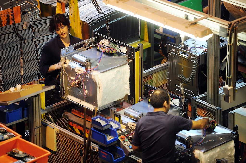 SPAIN-FINANCE-PUBLIC-DEBT-COMPANY-MONDRAGON-EMPLOYMENT