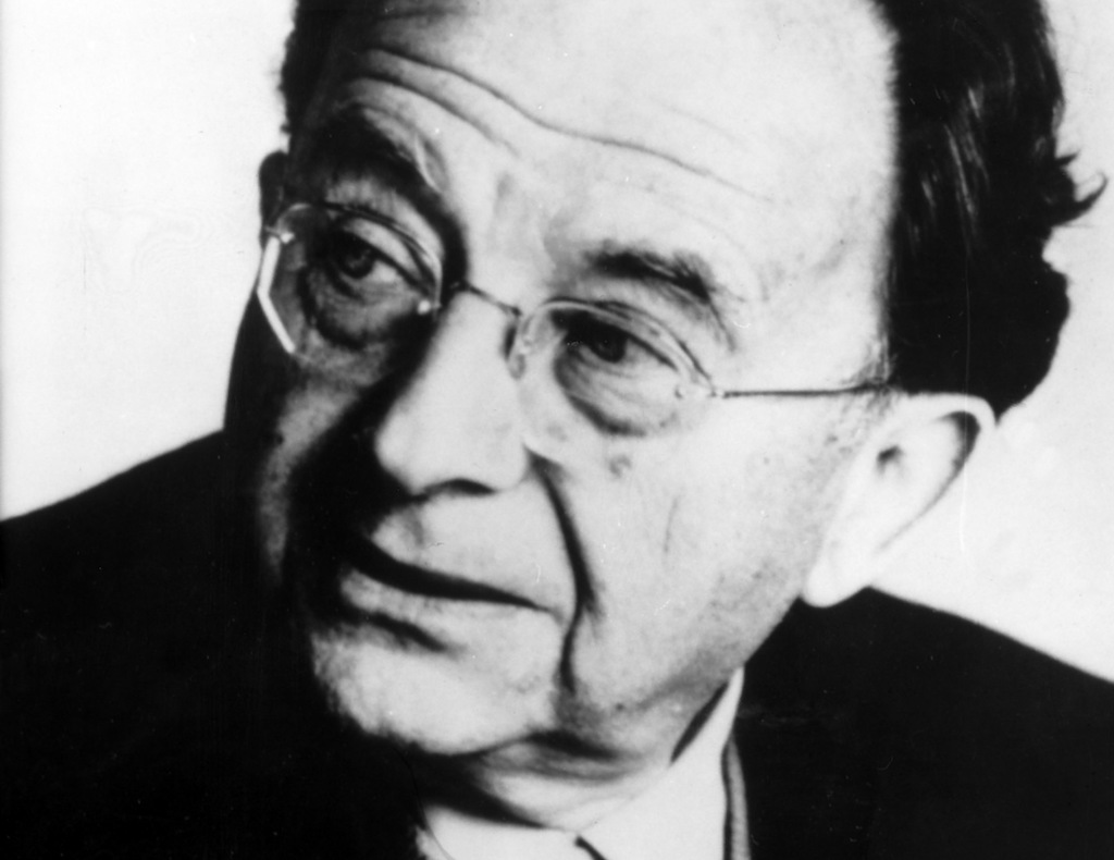 ERICH FROMM (1900-1980). German psychoanalyst.  (Photo by ullstein bild via Gett