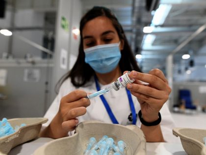Madrid Retakes Vaccination With AstraZeneca To Active People Up To 65 Years