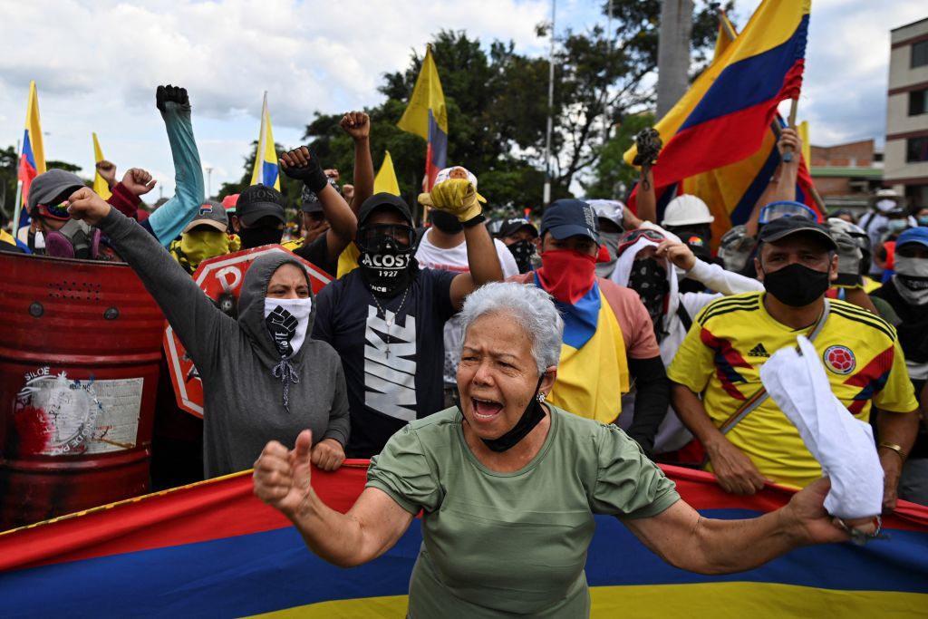 TOPSHOT-COLOMBIA-CRISIS-PROTEST