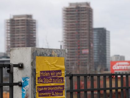 Petition for a referendum on the expropriation of housing corporations in Berlin