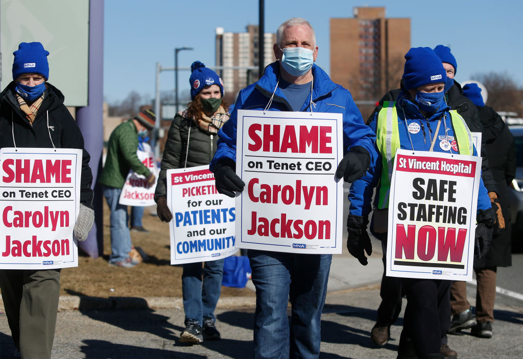 Strike Continues at Sain Vincent Hospital