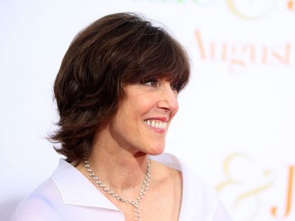 Premiere Of "Julie &amp;amp; Julia" - Inside Arrivals