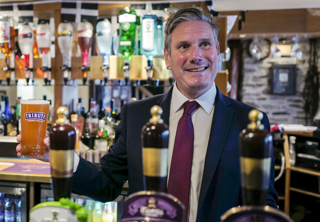 Keir Starmer Visits Seafront Tourist Businesses in Falmouth To Discuss The Impact Of Covid-19