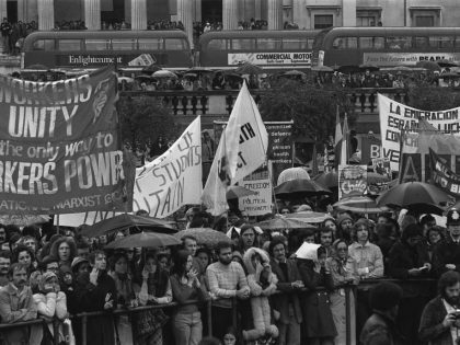 ALLENDE RALLY
