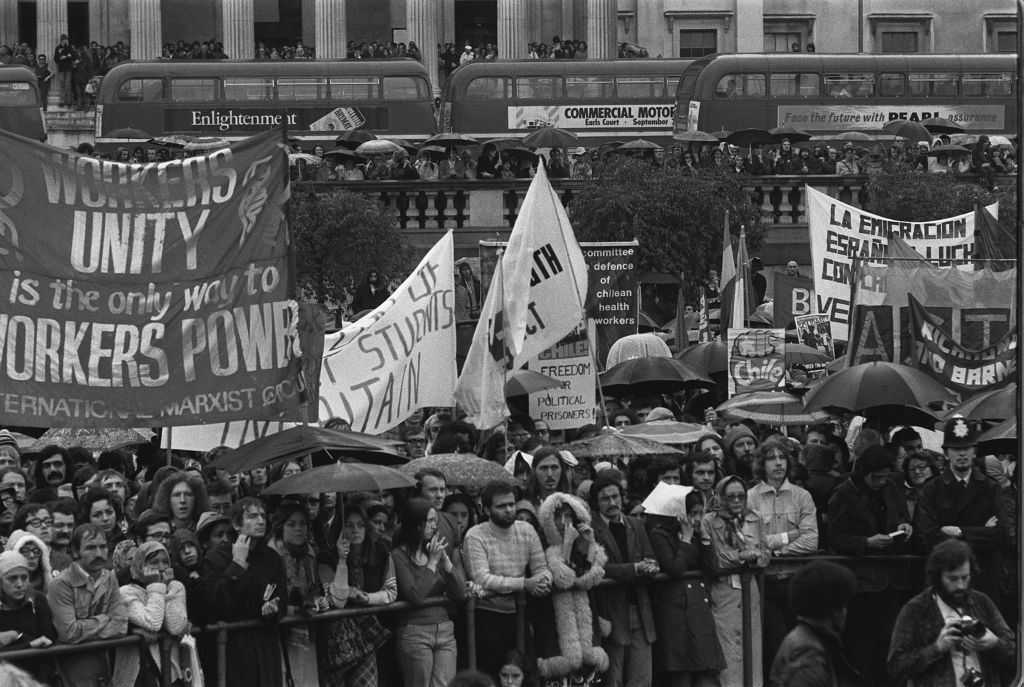 ALLENDE RALLY