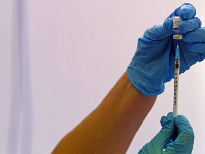 BRITAIN-HEALTH-VIRUS-VACCINES