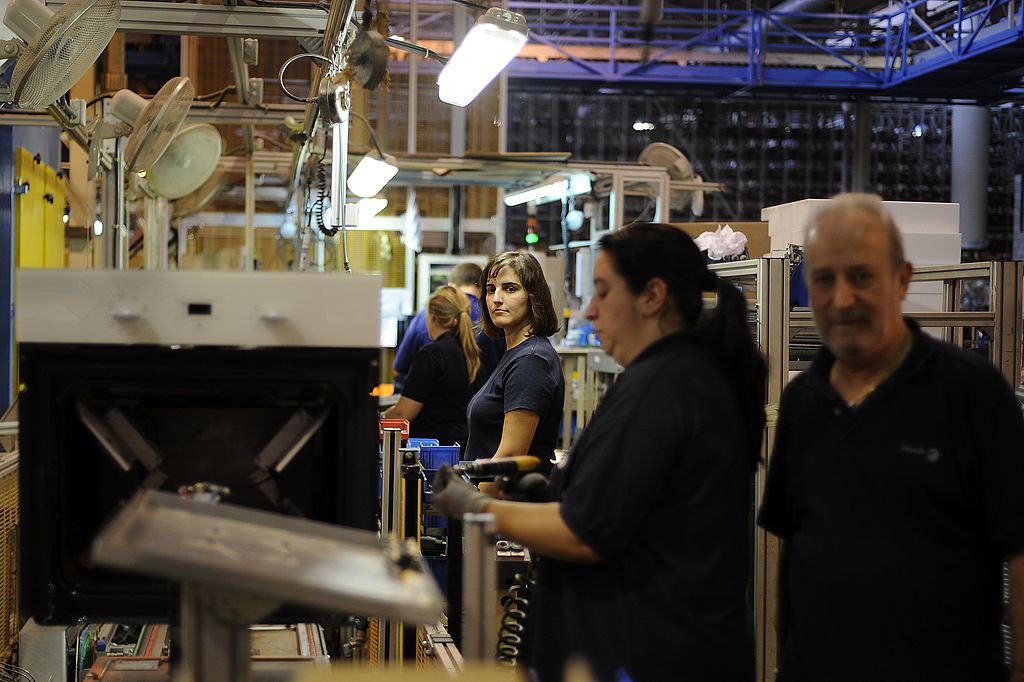 SPAIN-FINANCE-PUBLIC-DEBT-COMPANY-MONDRAGON-EMPLOYMENT